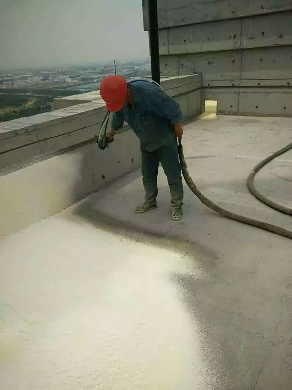 聚氨酯屋頂保溫防水噴涂(圖1) 聚氨酯屋頂保溫防水噴涂(圖1)