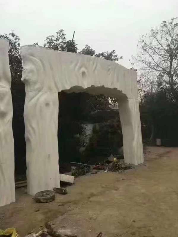 公園雕塑聚脲噴涂應用案例